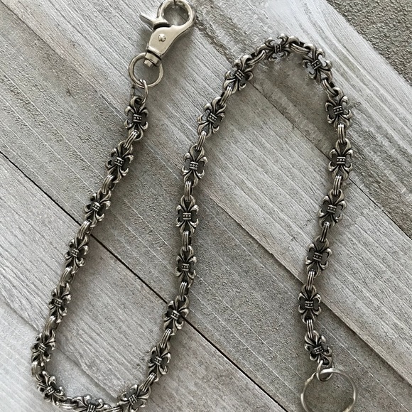 chrome hearts wallet chain
